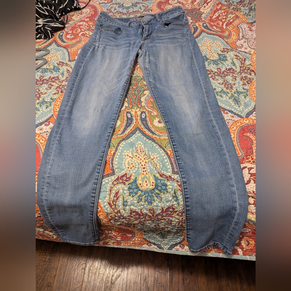AE jeans size 8